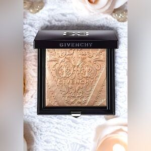 Givenchy | Teint Couture Shimmer Powder | Face Highlighter | Gold Shimmer - New
